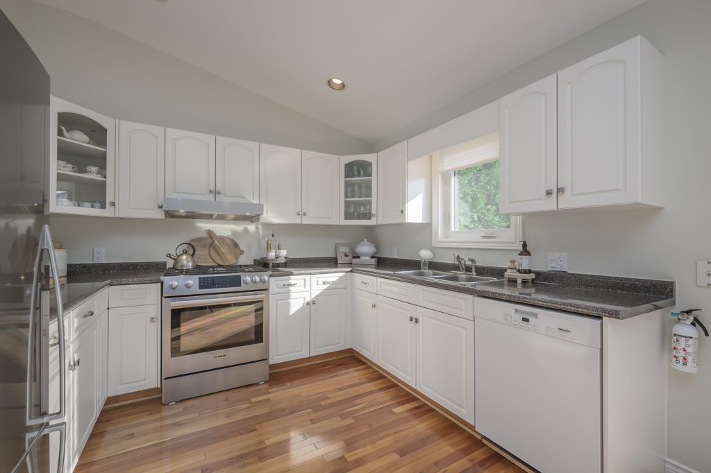 247 Kettle Creek Drive Natalie French, Broker London, Ontario Real